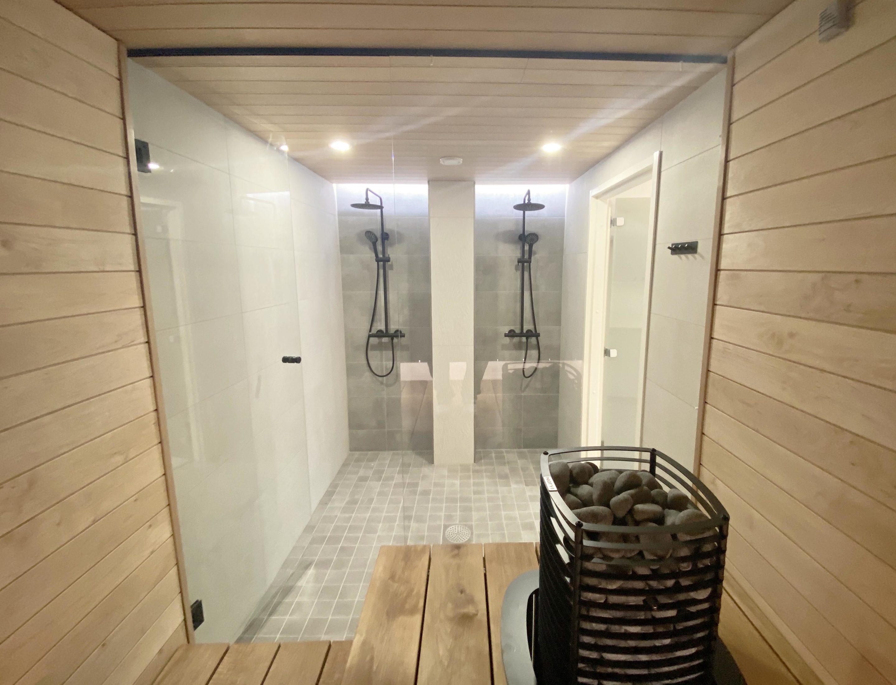 sauna ja kylpyhuone